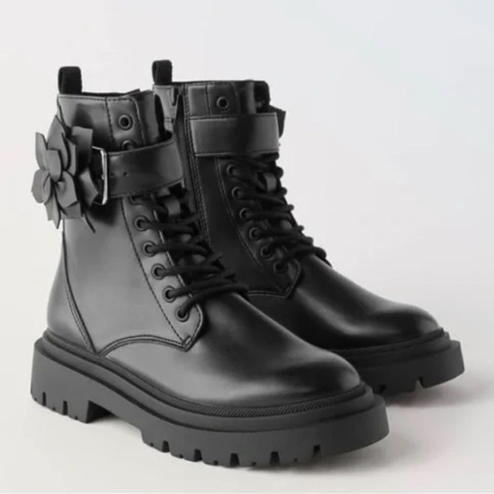 Zara Kids Black Ankle Boots(Size 38)